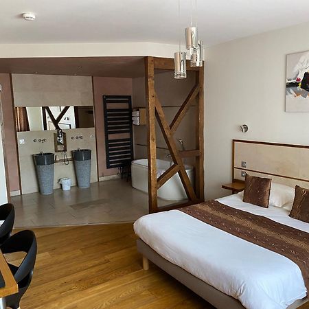 Auberge Des Moulins Pont-Les-Moulins Екстериор снимка