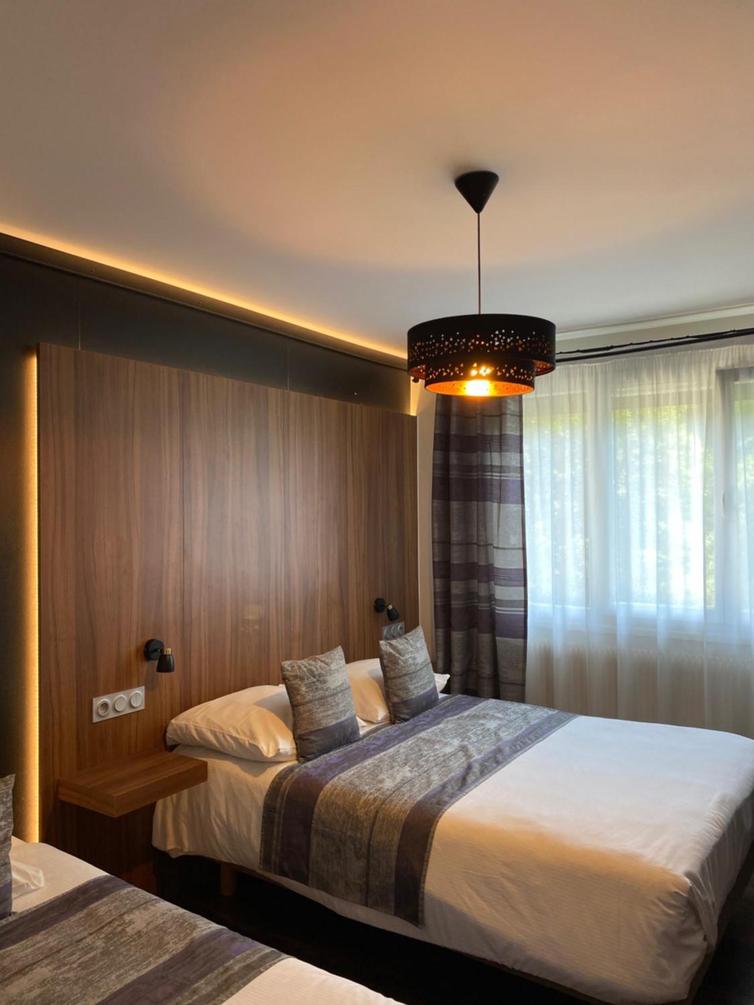 Auberge Des Moulins Pont-Les-Moulins Екстериор снимка