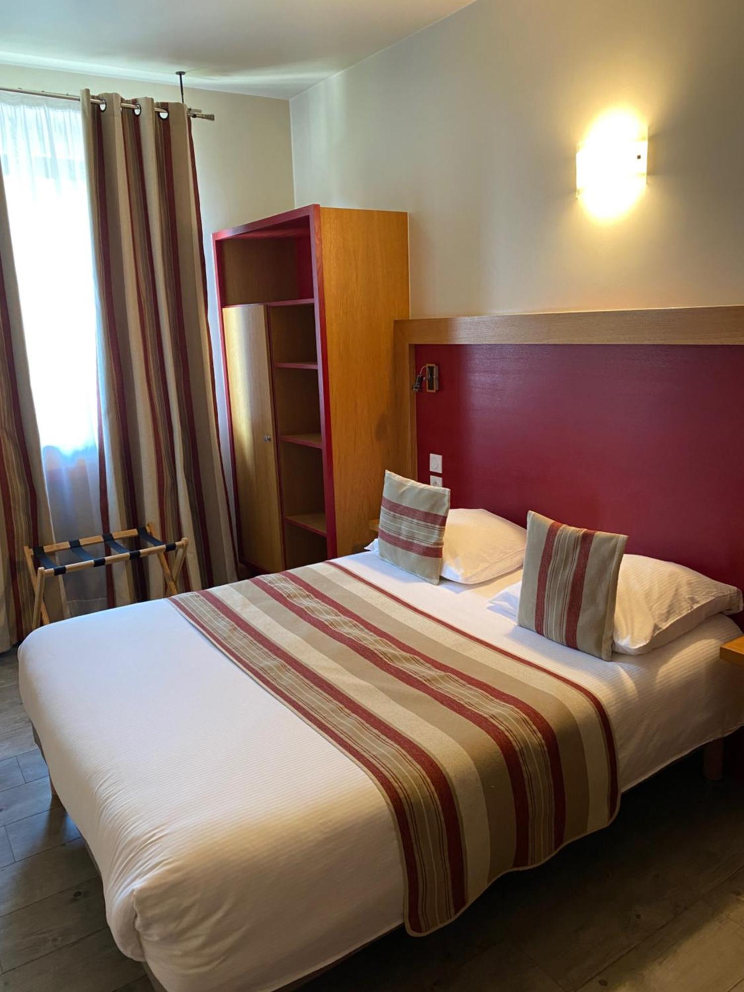 Auberge Des Moulins Pont-Les-Moulins Екстериор снимка